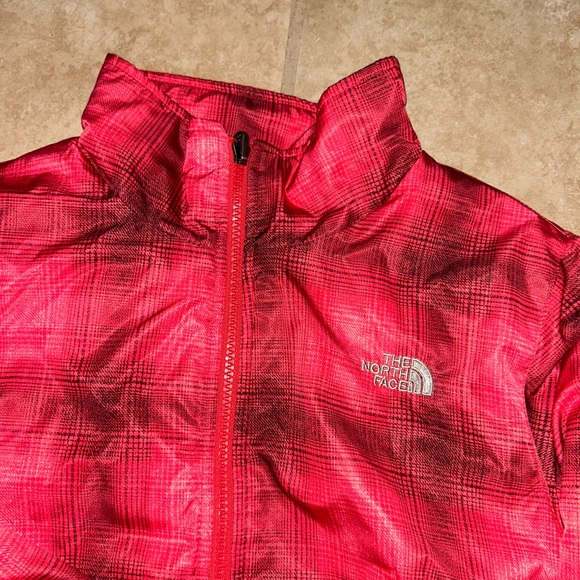 The North Face Kids Red Plaid Jacket - Picture 2 of 6
